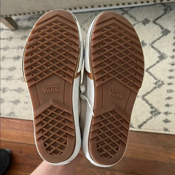 Vans Cream and Tan Platform Low-Top Sneakers Canvas Sneakers - Picture 3 of 5